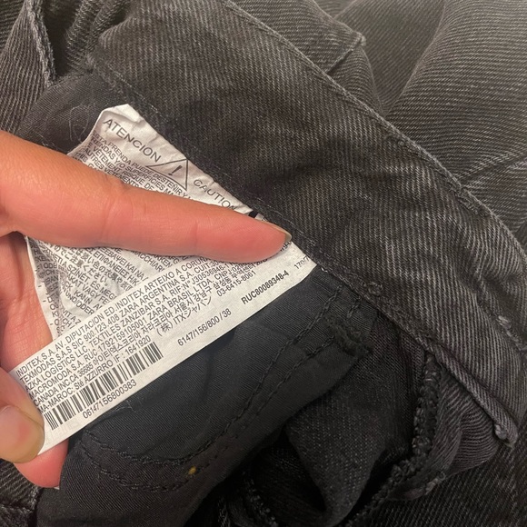 Zara jeans - Picture 3 of 4